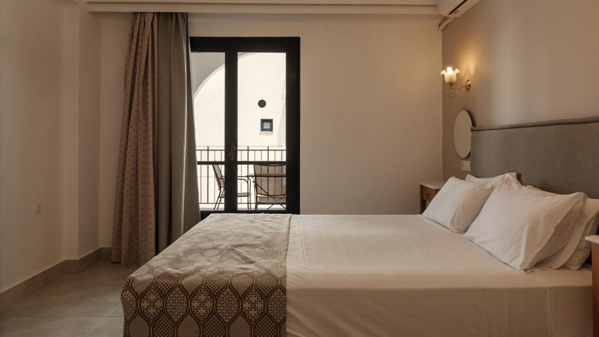 Nami Hotel & Suites Stalida Camera foto